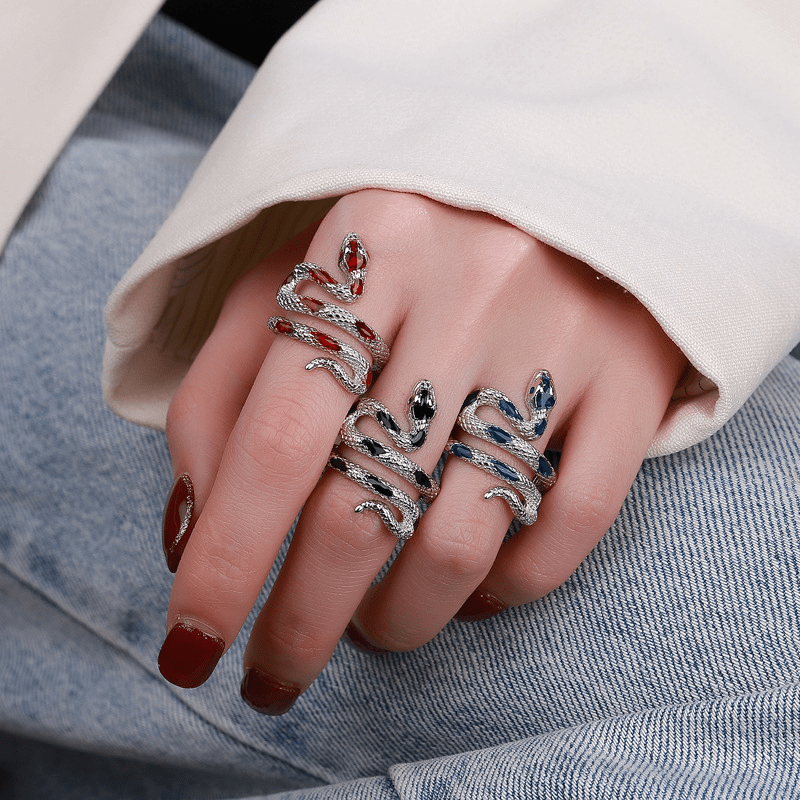 Exquisite Snake Personality Ring Silver Plated Jewelry For Women Hand Accessories
