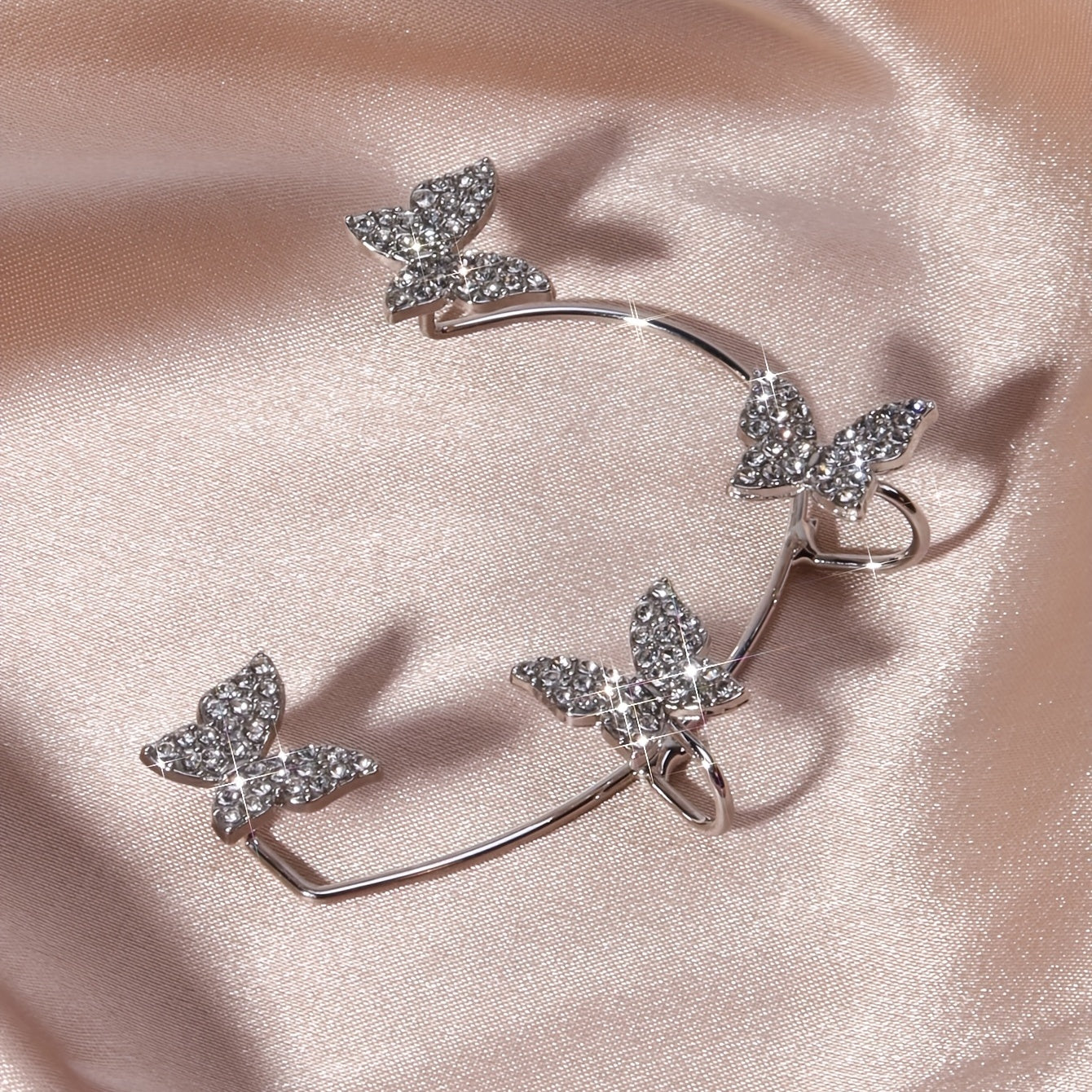 [Luxury French-style Butterfly Earrings] French-style Golden Sparkling Butterfly Luxury Butterfly Earrings