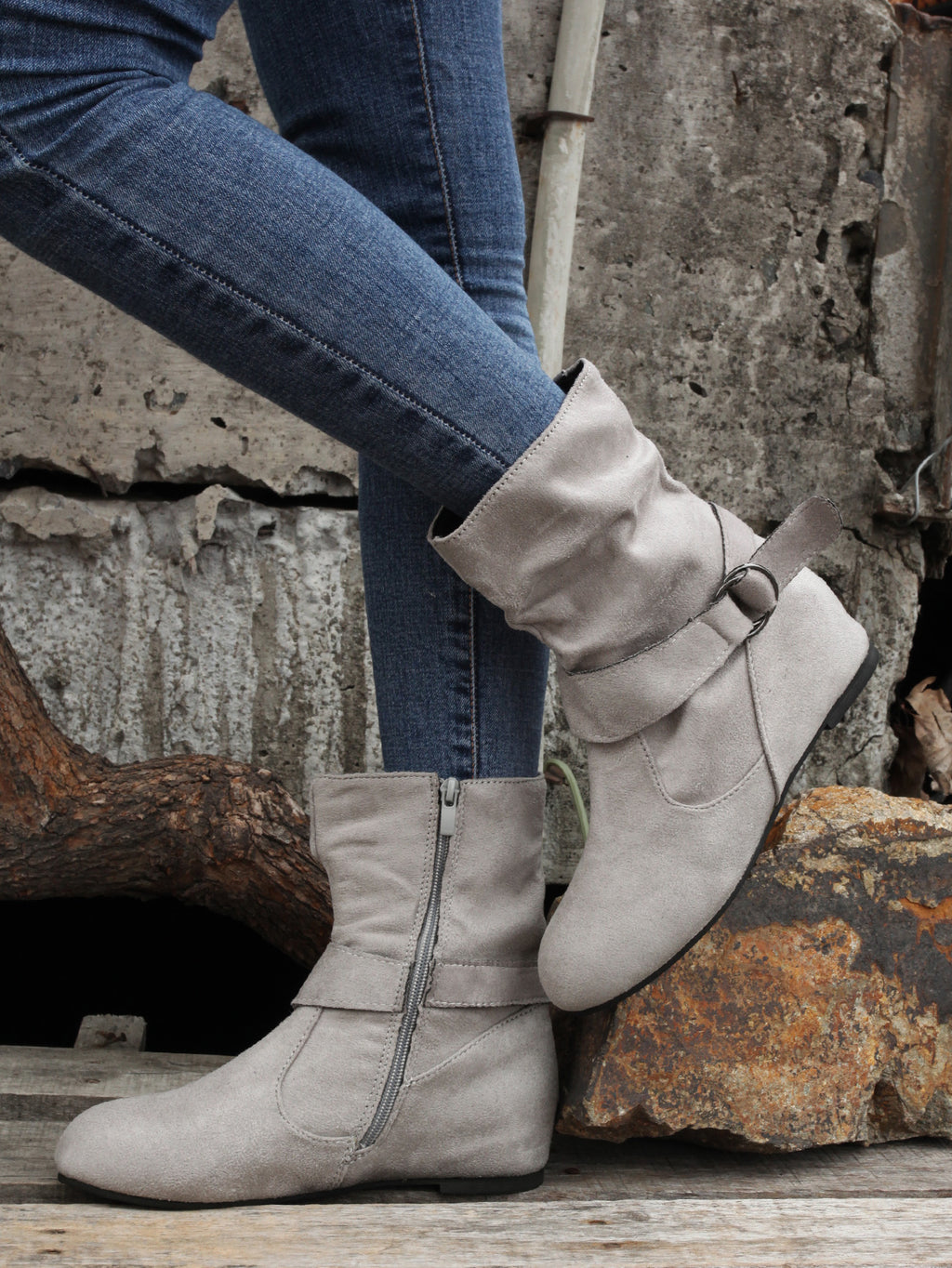 1.18inch Inner Height Increase Women's Short Boots with Flat Sole, Buckle Closure, Comfortable, Warm, and Lightweight, Women Shoes