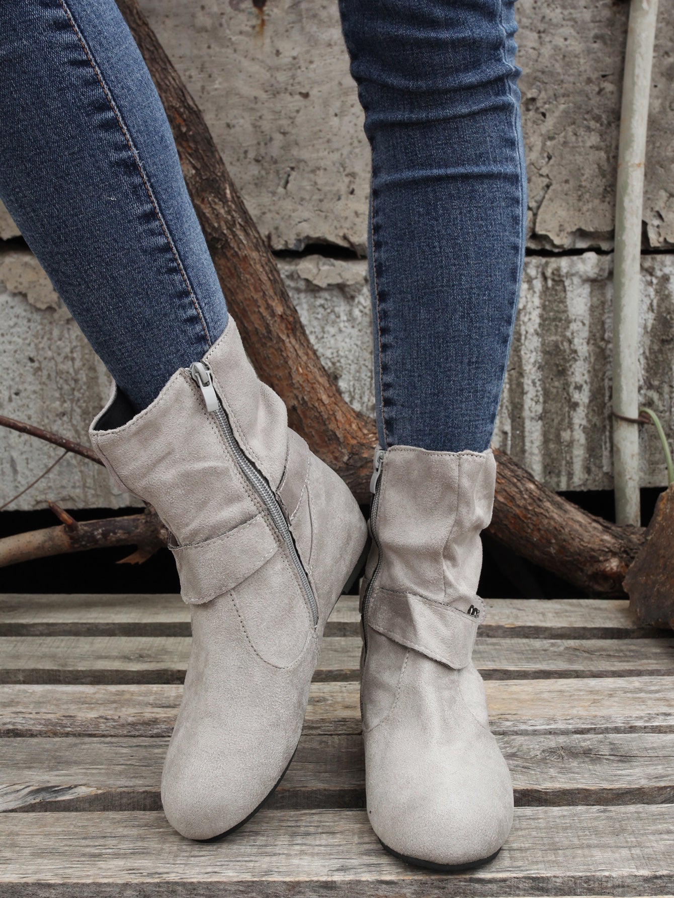 1.18inch Inner Height Increase Women's Short Boots with Flat Sole, Buckle Closure, Comfortable, Warm, and Lightweight, Women Shoes