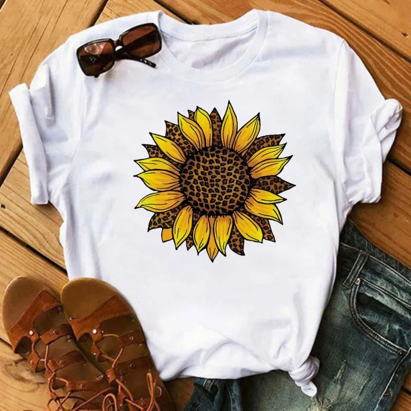 Sunflower Butterfly Print T Shirt Women Short Sleeve O Neck Loose Tshirt Fashion Women Tee Shirt Black Tops Camisetas Mujer